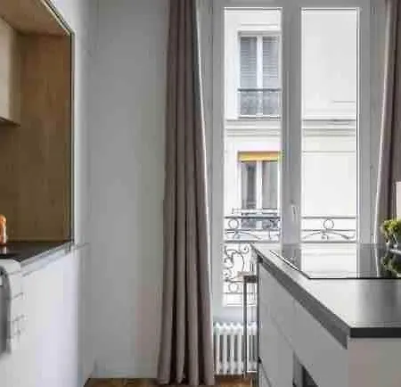 Cozy 15th Dist- Eiffel Tour Apartment Paris